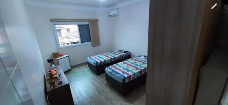 Imagem Casa Sobrado no jardim Santa maria com 3 dormitórios-Jacarei
