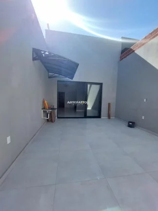 Imagem Casa à venda, com 8 quartos, 240m2