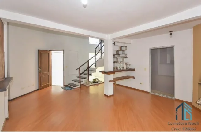 Imagem Casa c/ edícula, residencial/comercial, 03 quartos c/suítes, 10 vagas, no Mossungue em Curitiba - PR