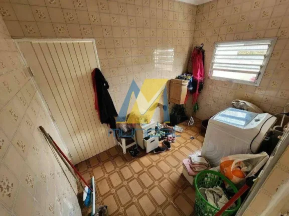 Imagem Sobrado com duas construções no mesmo terreno - versatilidade e conforto