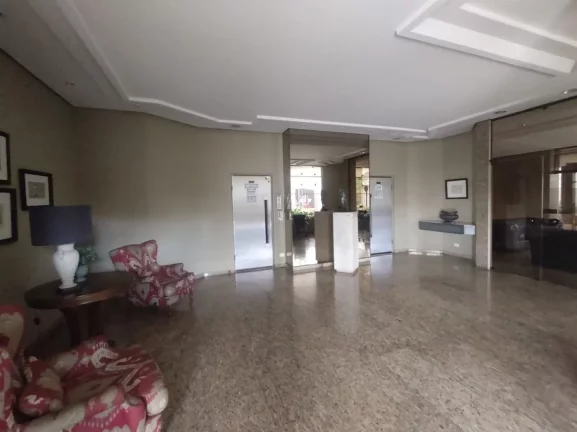 Imagem Apartamento CENTRO - Área útil de 230 m². Contendo 2 vagas garagem, ampla sala para 2 ambientes c...