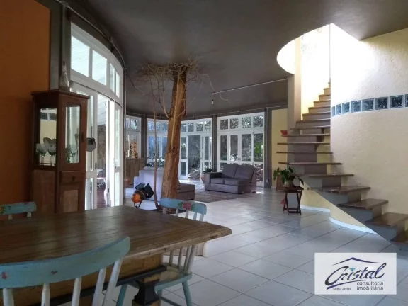 Imagem Um Sonho de Casa no Miolo da Granja Viana!