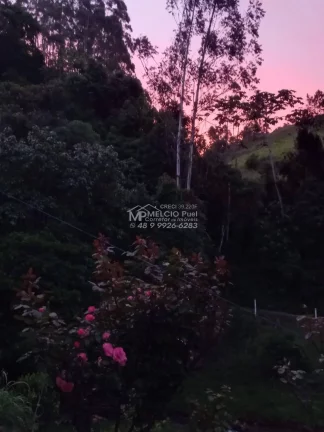 Imagem Lindo SÍTIO A VENDA EM MAJOR GERCINO/ SC Casa mista madeira e alvenaria. Contrato de compra e venda em cima da escritura total da terra.