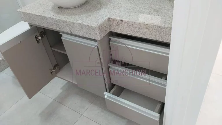 Imagem Apartamento Itapuã 3 quartos, 2 vagas, frente sol da manhã