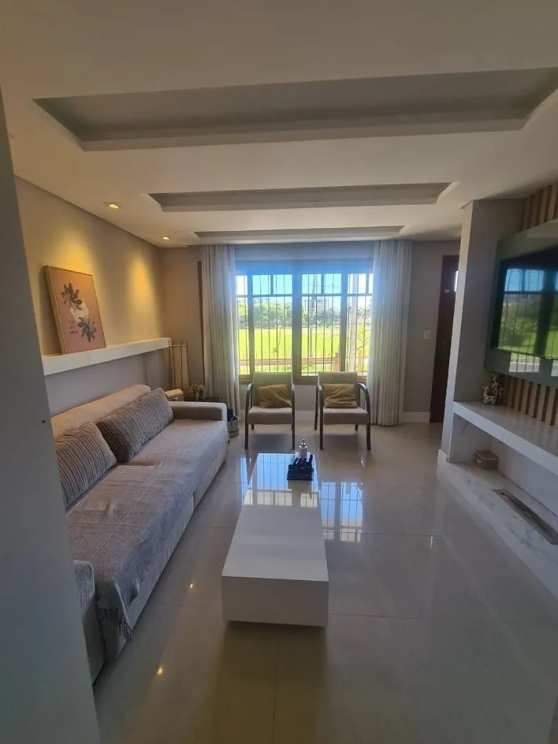 Imagem Casa 3 dorms à venda Avenida Senador Daniel Krieger, Jardim Itu - Porto Alegre