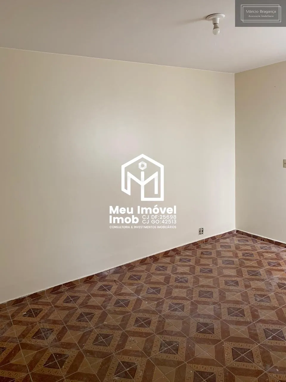 Imagem Sobrado 4 Casas 11 Quartos 6 Vagas 410m² AC Financiamento