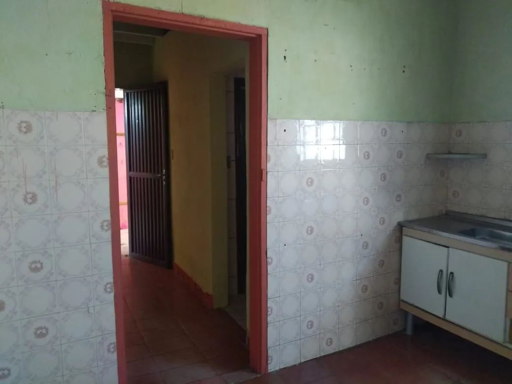 Imagem Casa à venda 2 Quartos, 1 Vaga, 357.58M², Jardim Rosely, Pindamonhangaba - SP