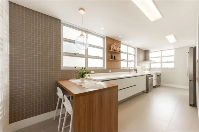 Imagem Apartamento 3 suítes 198m² Itaim Bibi São Paulo Rua Urimonduba