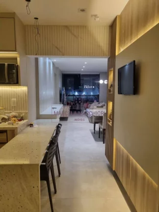 Imagem Apartamento 2 quartos Praia da Costa, montado VENDA SUSPENSA