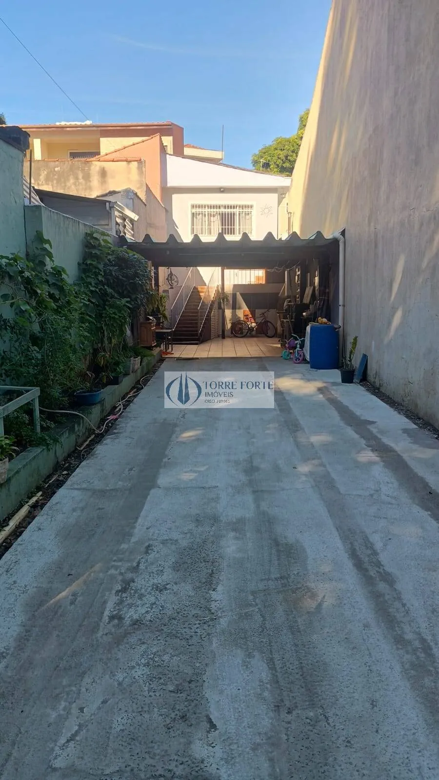 Imagem Terreno com casa pequeno na Vila Formosa