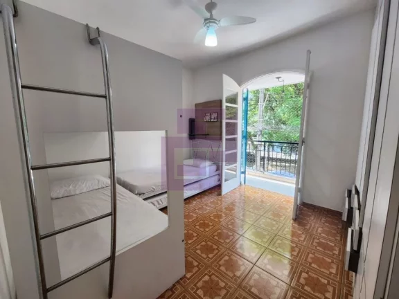 Imagem Apartamento Pitangueiras 1 quadra da praia R$ 410 mil.