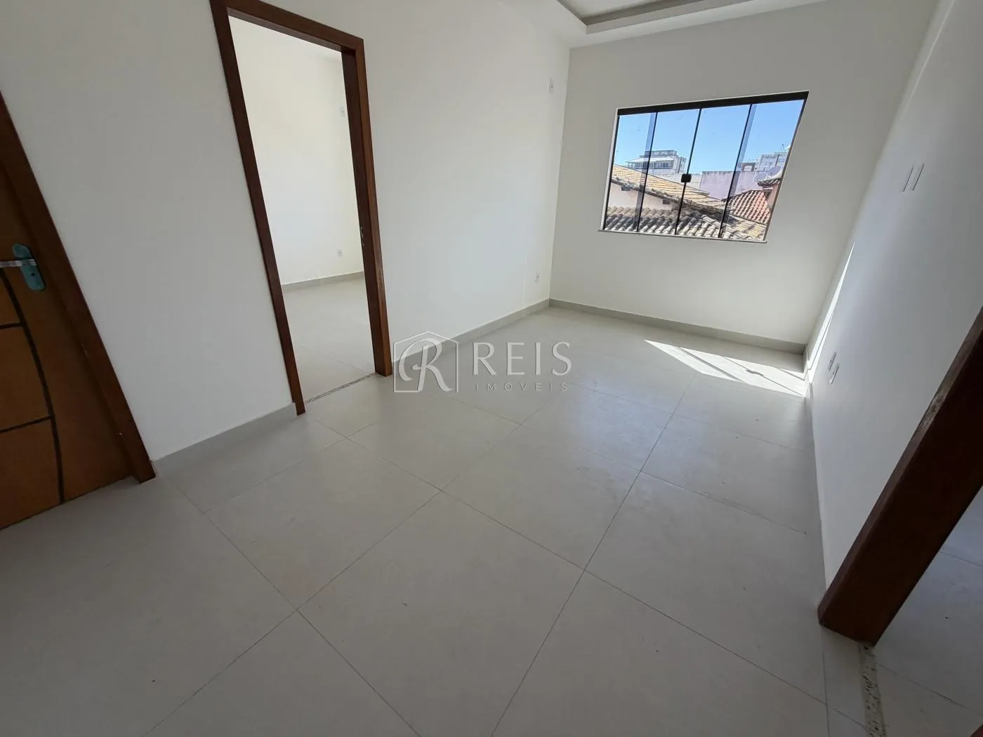 Imagem Casa para Venda em Rio das Ostras, Jardim Mariléa, 3 dormitórios, 1 suíte, 3 banheiros, 2 vagas