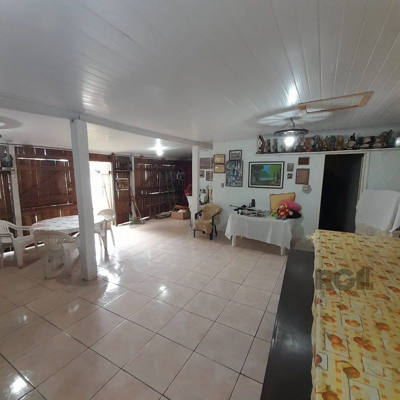 Imagem Casa 2 dormitórios, vaga de garagem, bairro São Judas Tadeu