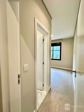 Imagem Casa t?(C)rrea no Chácara Ondina, 3 suítes, com piscina