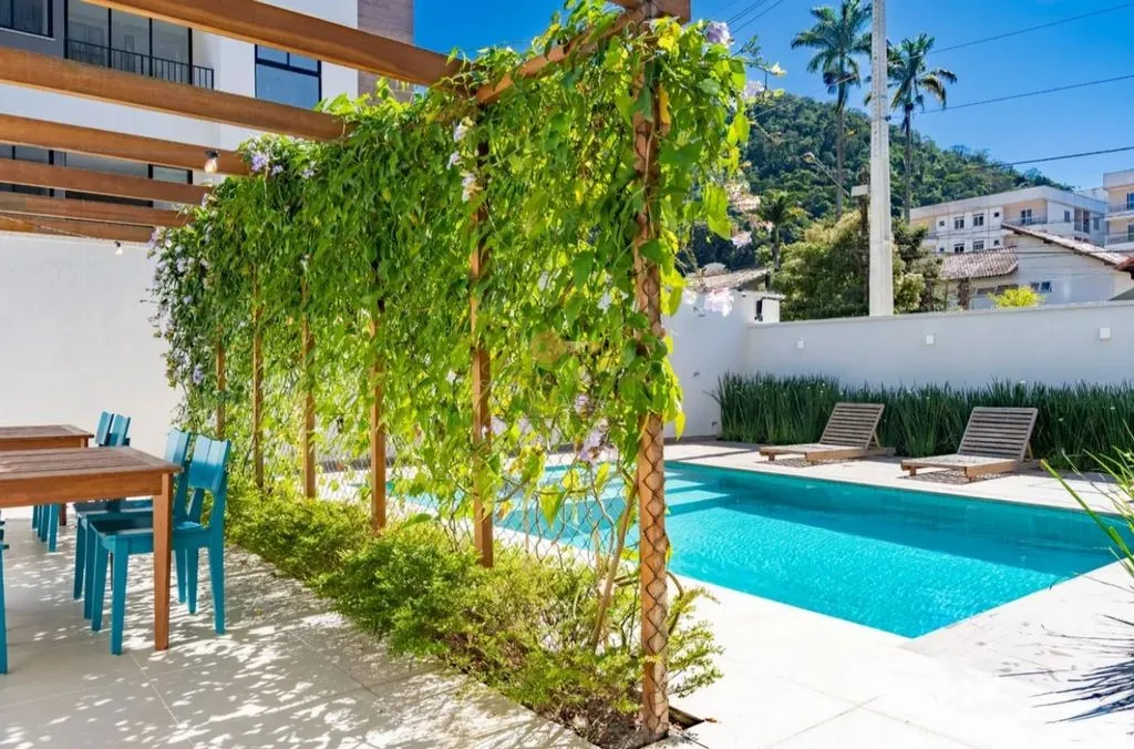 Foto do imóvel Cobertura Duplex para Venda em Petrópolis / RJ em Rua Henrique Viar