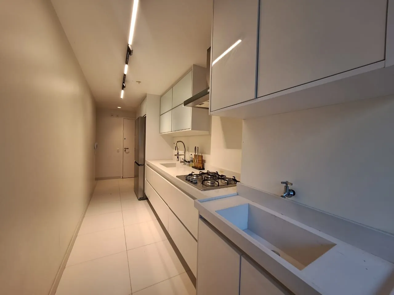 Imagem Apartamento para Venda em Rio de Janeiro, Barra da Tijuca, 4 dormitórios, 2 banheiros, 2 vagas