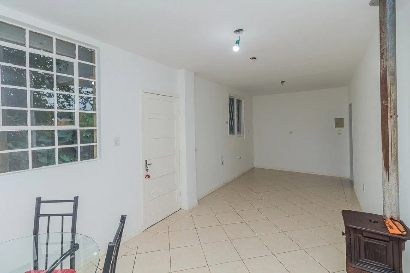 Imagem Casa térrea com 3 dormitórios, suíte e 2 vagas,