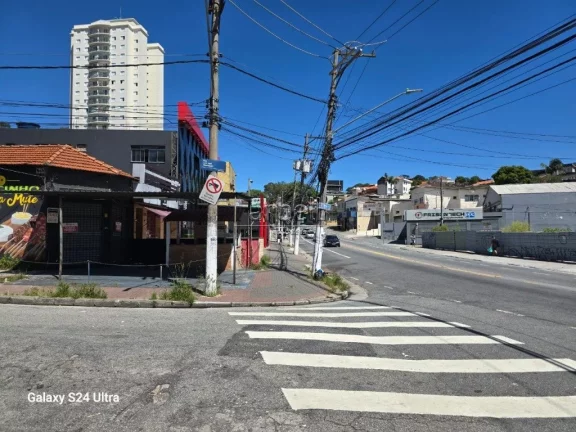Imagem Terreno com 416 metros quadrados - medidas 32,00 laterais x 13,00 de frente - Terreno de esquina em ...
