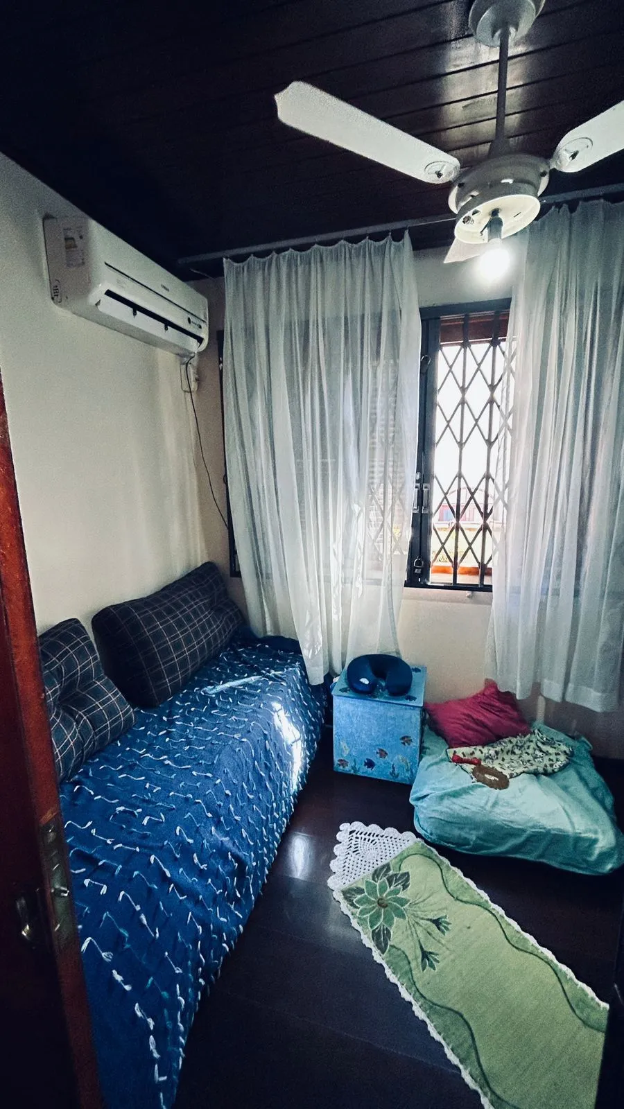 Imagem Casa com 2 dormitórios e edícula nos fundos no Bairro Nonoai