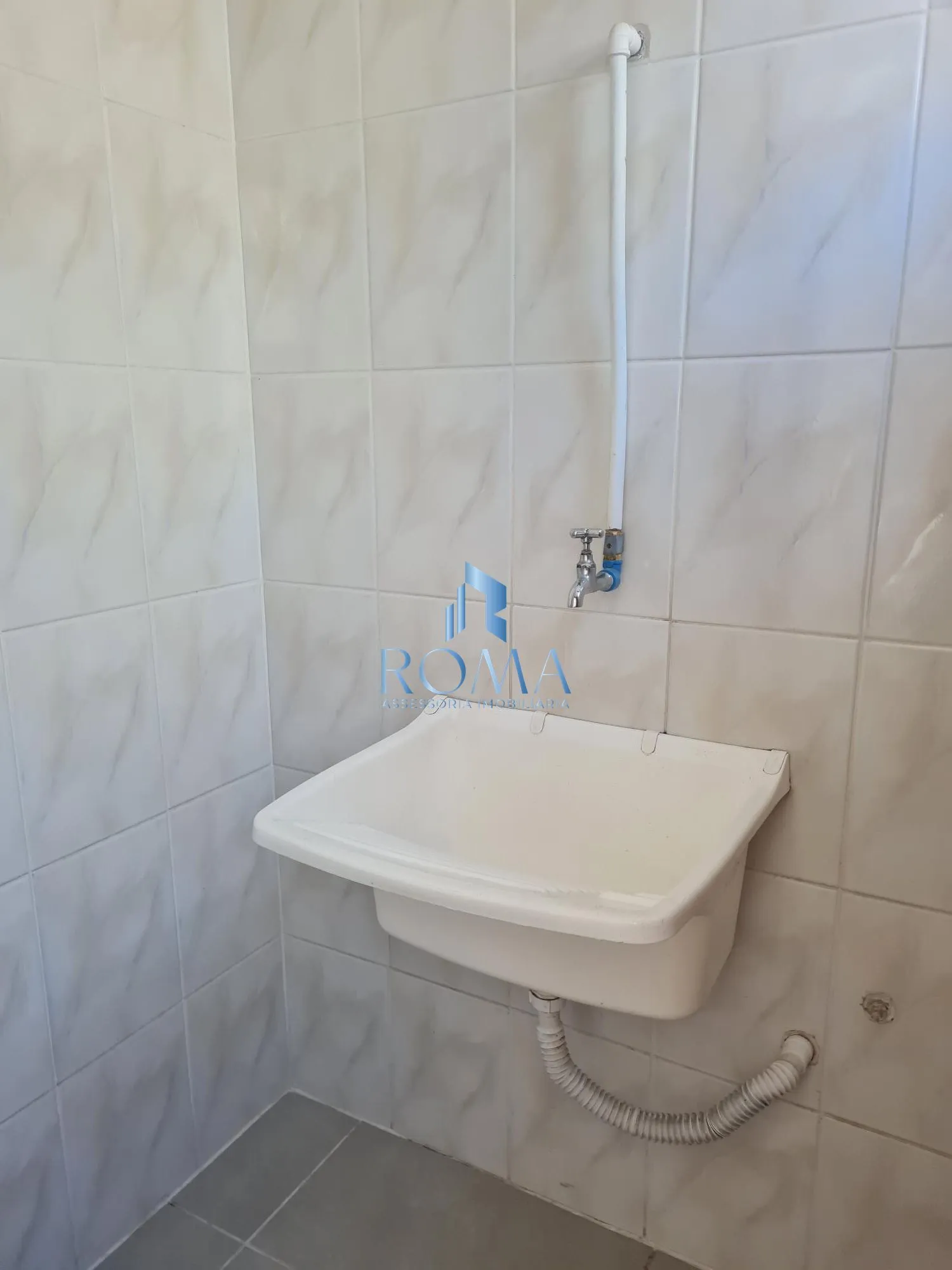 Imagem BEM PERTO DO CURSO DUQUE DE CAXIAS