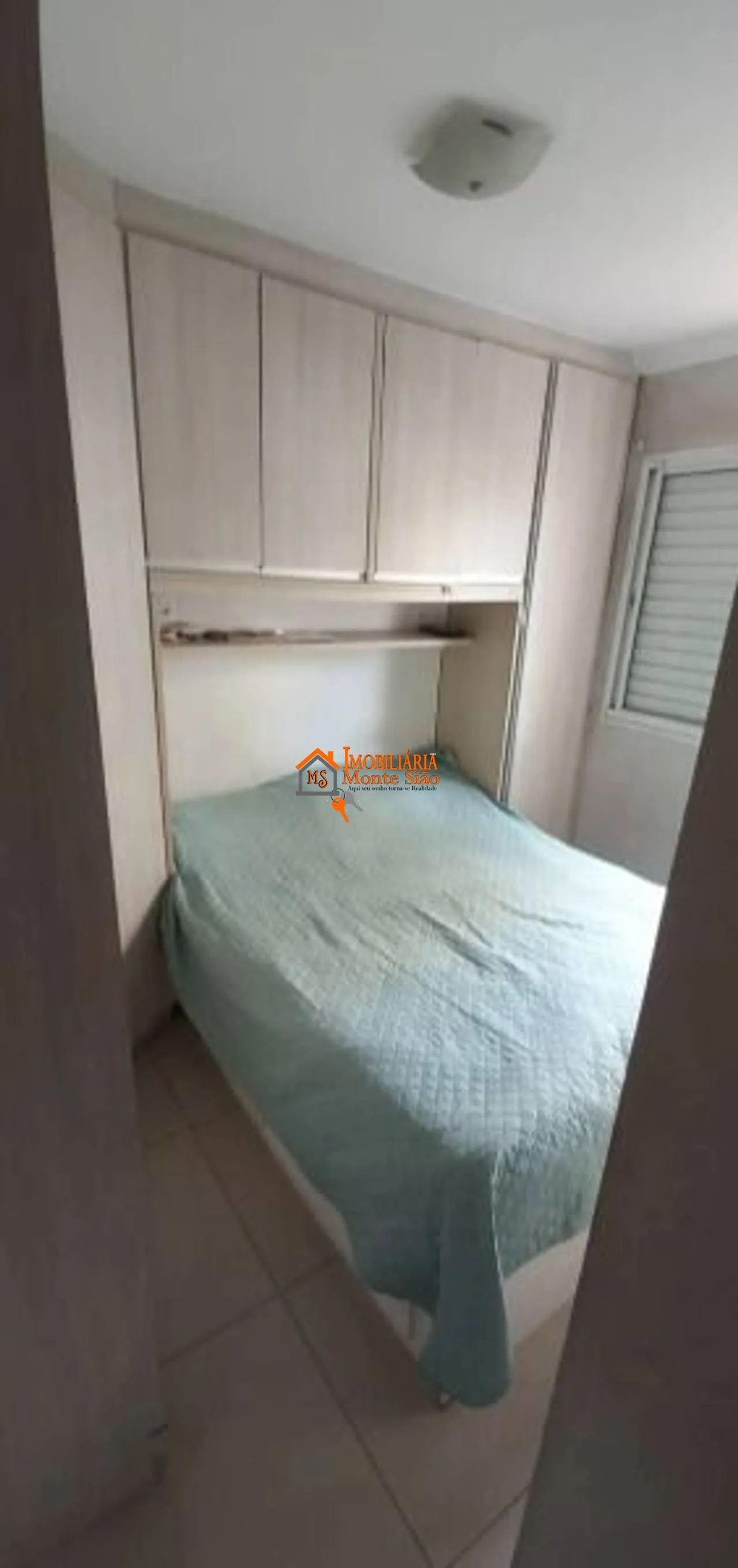 Imagem Apartamento com 3 dormitórios à venda, 56 m² por R$ 395.000,00 - Cocaia - Guarulhos/SP