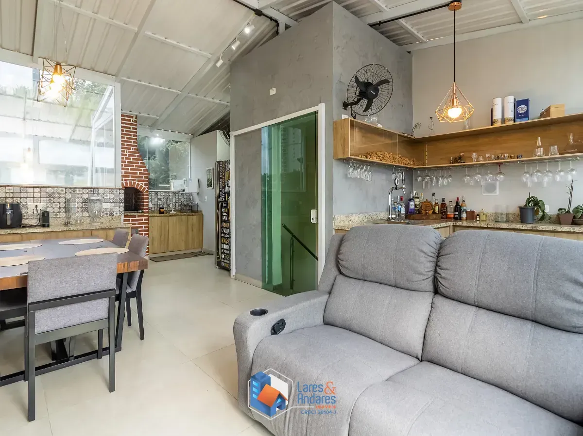 Foto do imóvel Casa em condomínio para venda em Chora Menino com 3 quartos, sendo 1 suíte, 172m² em Rua Dona Elfrida