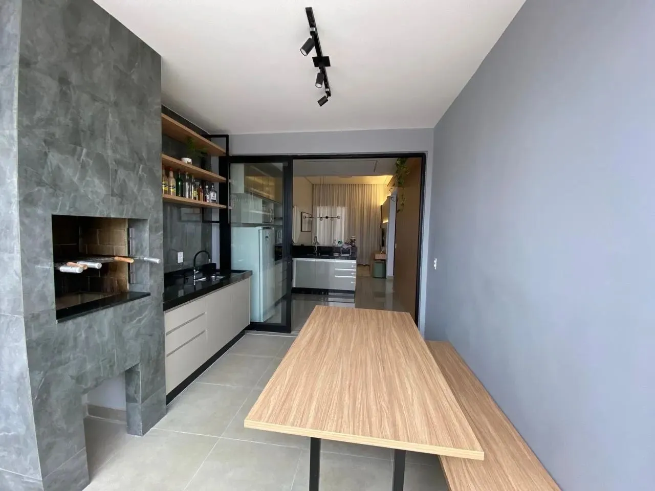 Imagem Casa em Condomínio à Venda em Sorocaba-SP - Jardim Residencial Villagio Ipanema I: 3 Quartos, 1 Suíte, 1 Sala, 2 Banheiros, 2 Vagas, 95m²