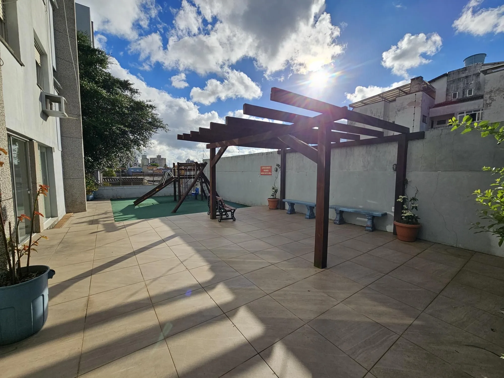 Imagem Apartamento 2 dormitórios, sacada com churrasqueira no Cristo Redentor