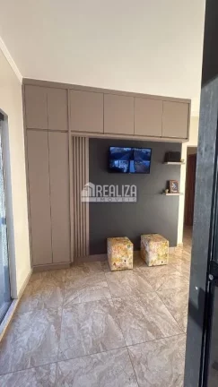 Imagem Casa à venda no Jardim Elza Amuí I em Uberaba!