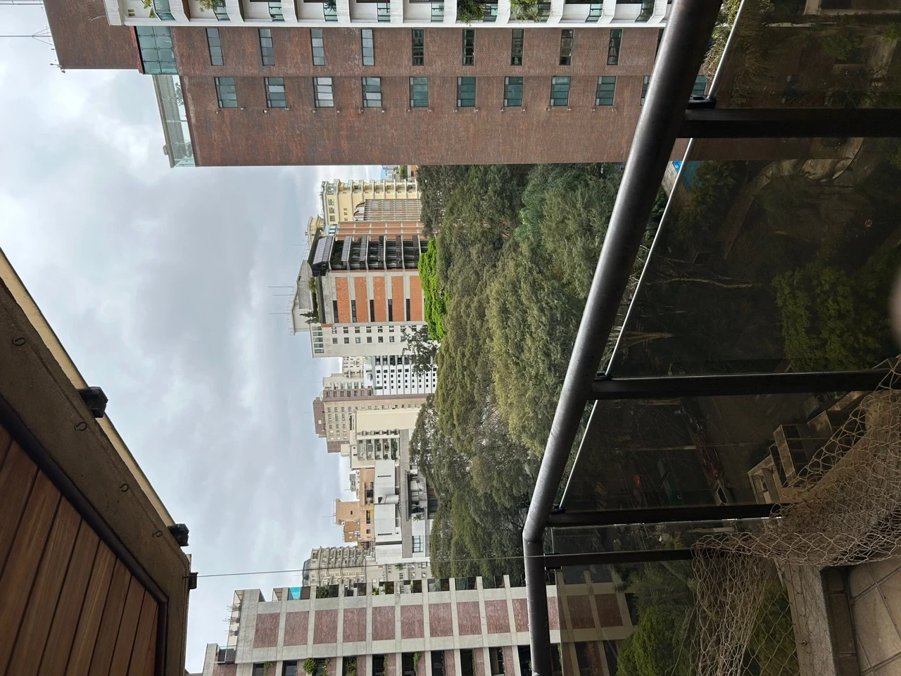 Foto do imóvel: Edifício Residencial com 4 Quartos para Alugar, 247 m² em Avenida IV Centenário, nº 1578. Jardim Luzitânia, São Paulo - SP