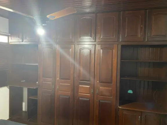 Imagem Casa com 3 Quartos para Alugar, 1 m² em Centro - São Luís