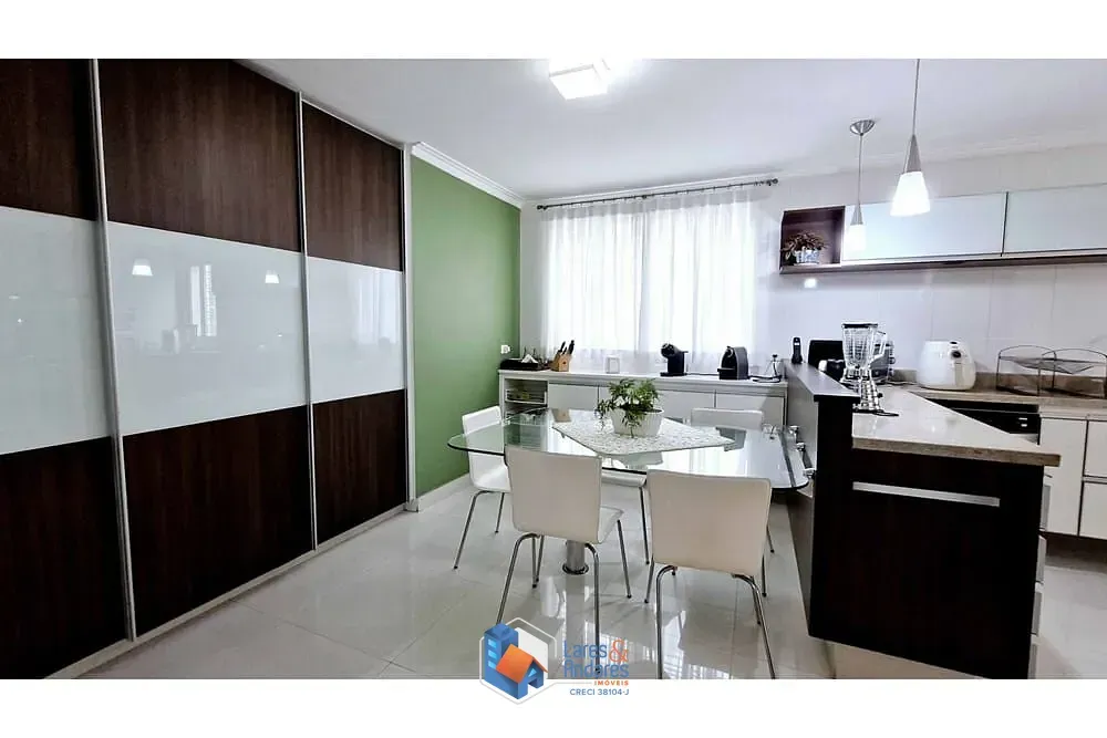 Imagem Casa à venda 3 Quartos 3 Suites 4 Vagas 295M² Caxingui São Paulo - SP