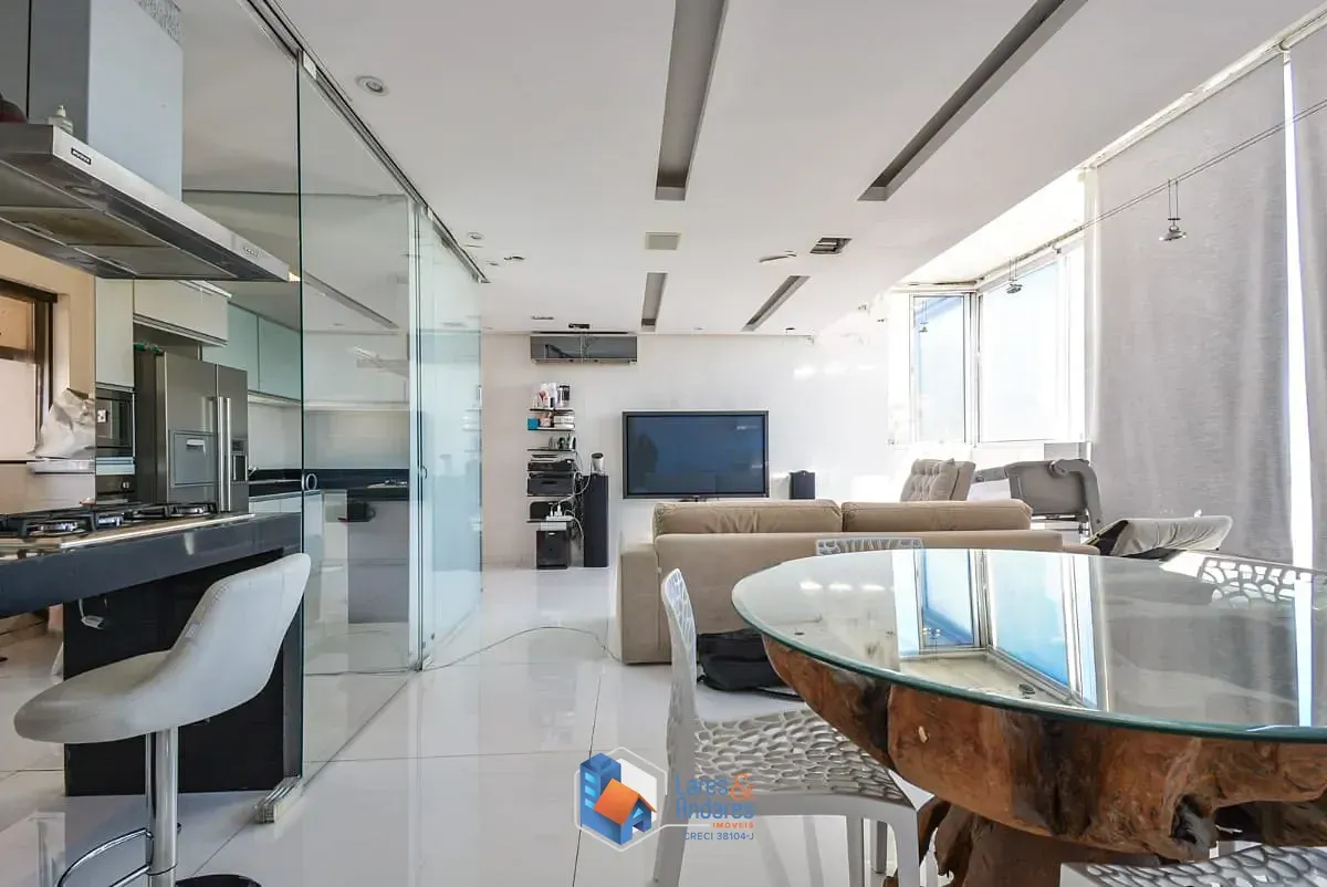 Foto do imóvel Cobertura para venda em Moema com 1 quarto, sendo 1 suíte, 73m² em Rua Juquis