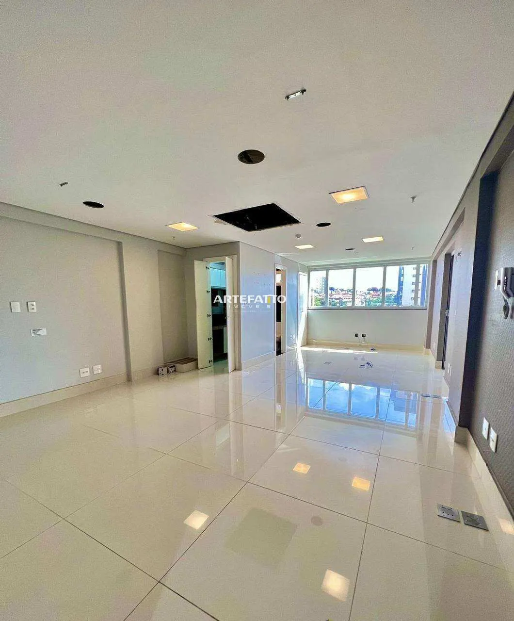 Sala comercial à venda em Franca, Residencial Baldassari, 41m2
