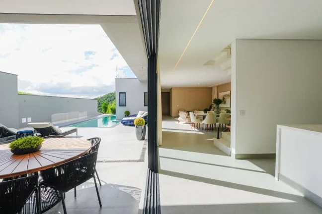 Imagem Casa 5 suítes à venda, 464 m² por R$ 5.950.000 - Gênesis 2 - Santana de Parnaíba/SP