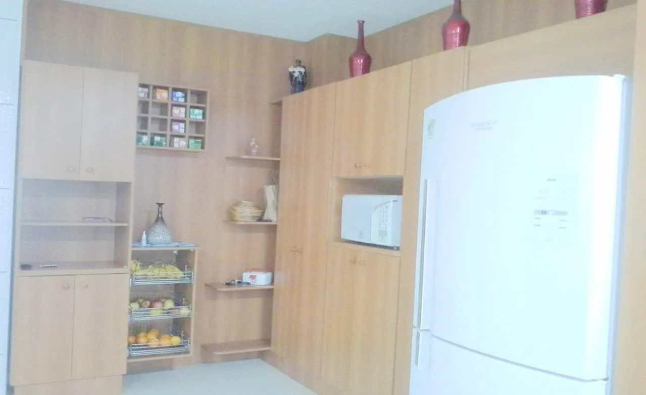 Imagem Sobrado excelente à venda, Parque Residencial Anna Guilhermina Rois Alves, Guaratinguetá, SP