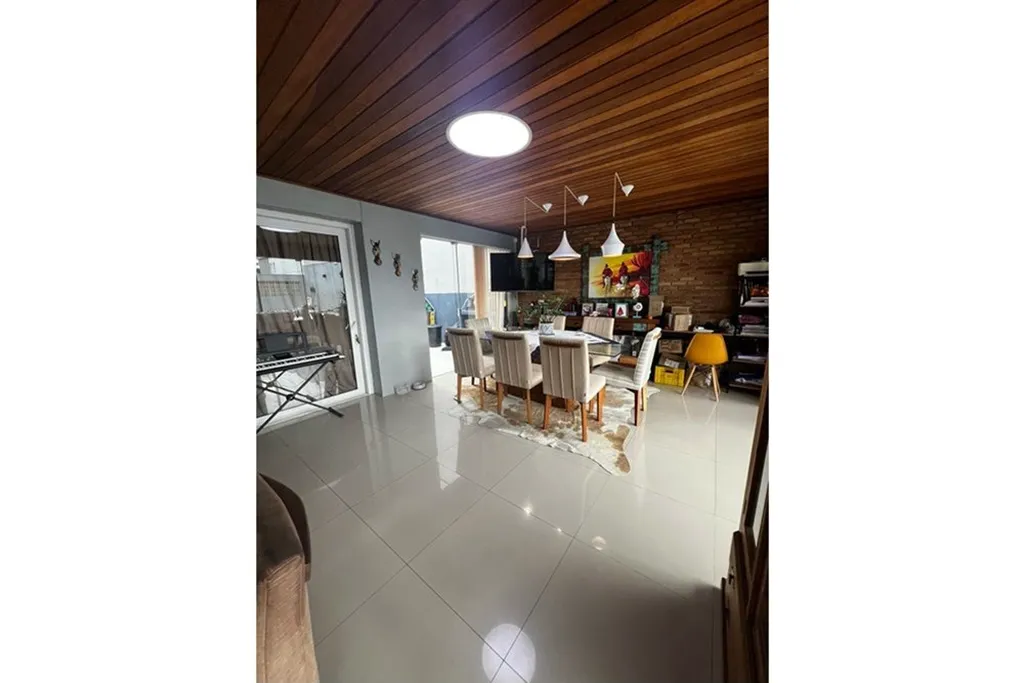 Imagem Casa em Lomba do Pinheiro