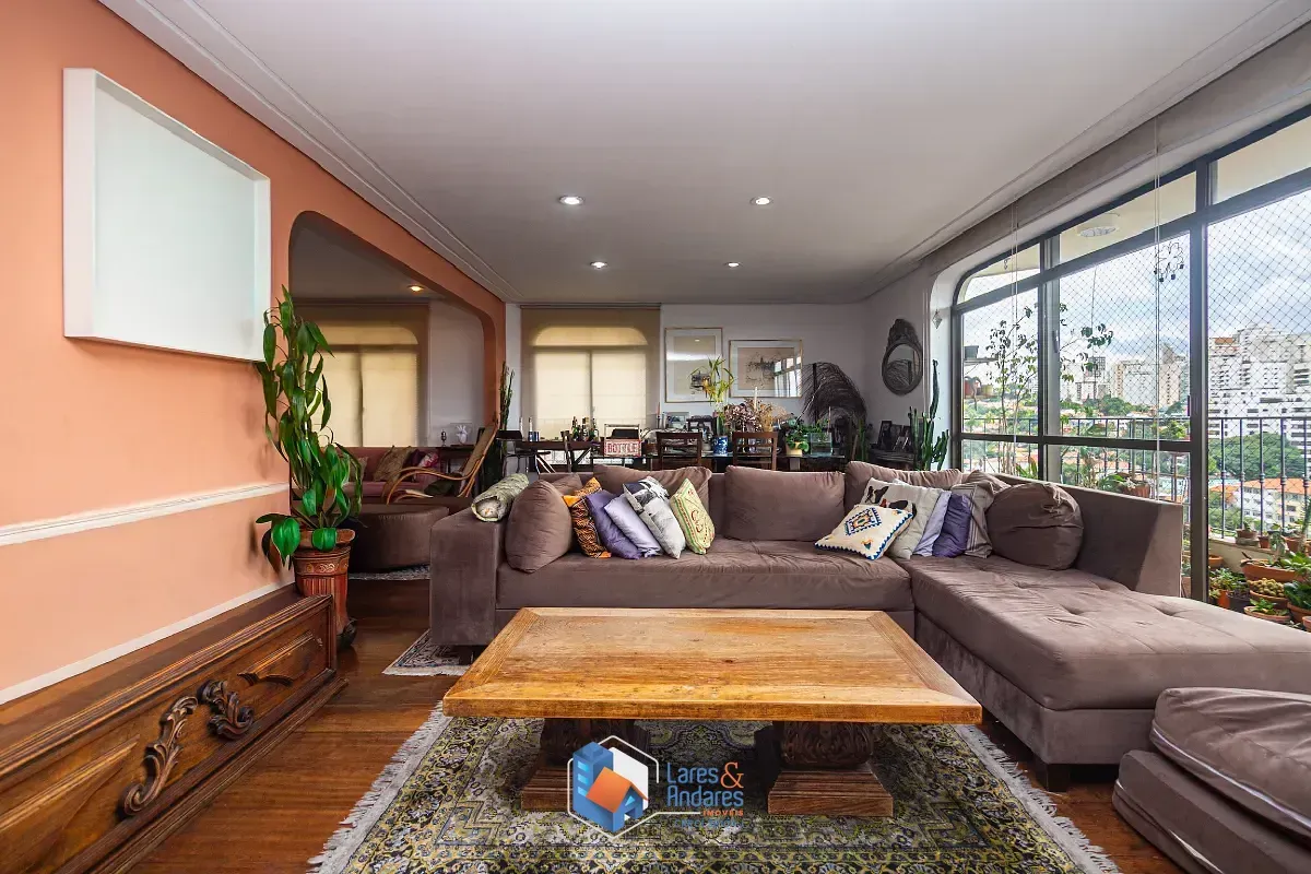 Imagem Apartamento para venda em Higienópolis com 3 quartos, sendo 1 suíte, 182m²