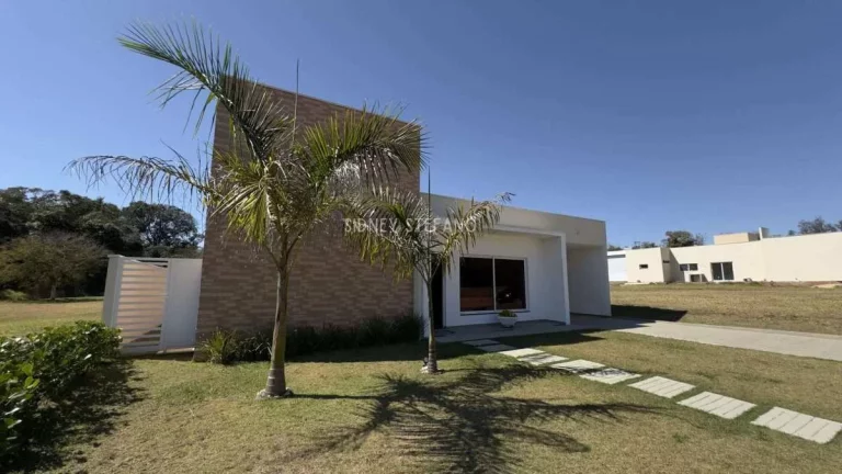 Foto do imóvel Casa a venda no Santa Bárbara Resort Residence em Rua 424