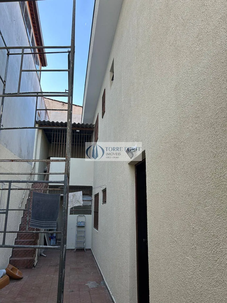 Imagem Sobrado com 4 dormitórios 2 banheiros 3 vagas Vila Diva ( Zona Leste)