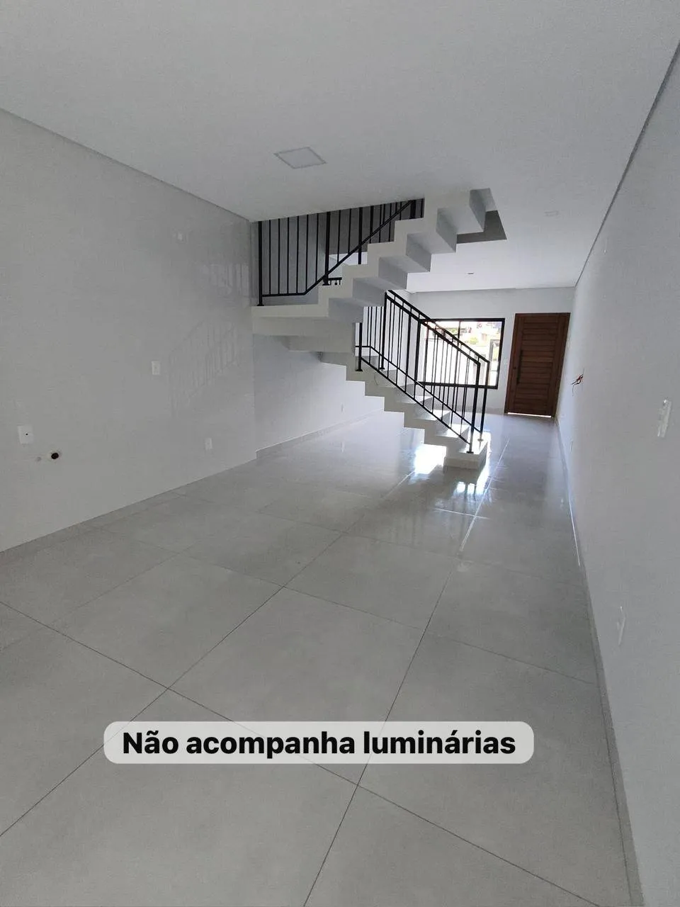 Imagem Geminado Sobrado Floresta