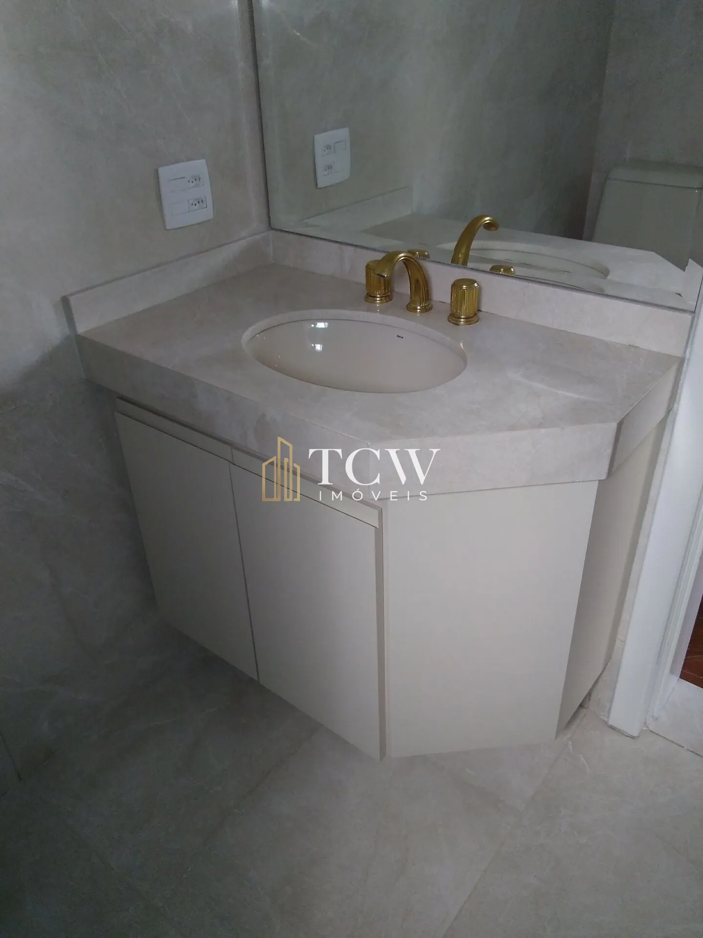 Imagem Apartamento Padrão com 4 dorm no Paraíso