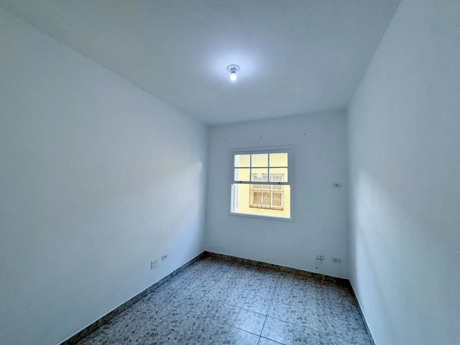 Imagem Apartamento com 2 Quartos para Alugar, 78 m² em Gonzaga - Santos