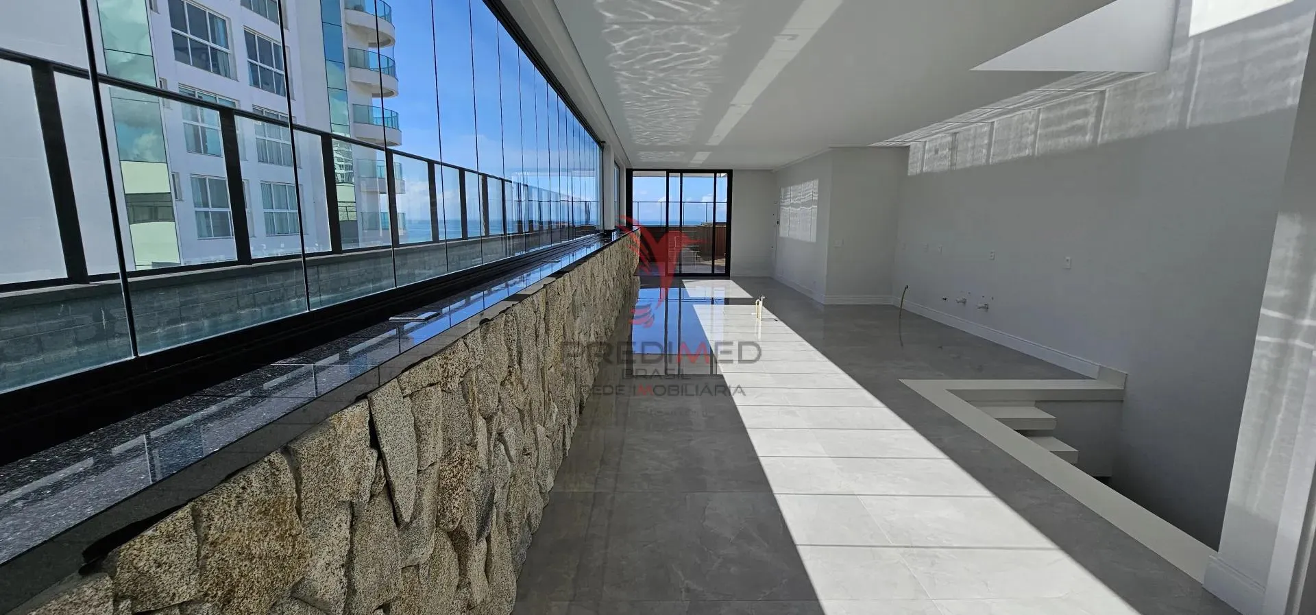 Imagem Exclusividade Absoluta na Praia Brava: Cobertura Duplex