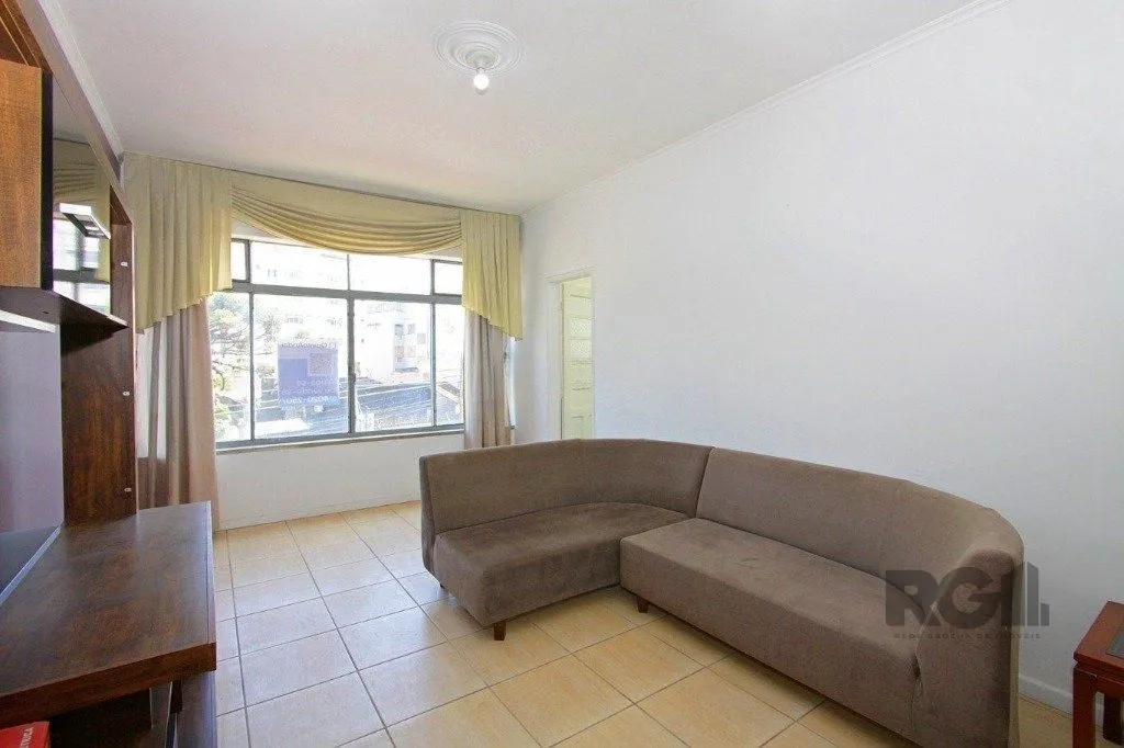 Excelente apartamento de 79m² com 2 dormitórios e 2 vagas.