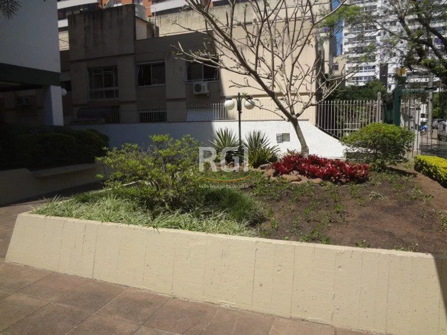 Imagem Cobertura para Venda - 267m², 3 dormitórios, sendo 1 suites, 2 vagas - Menino Deus