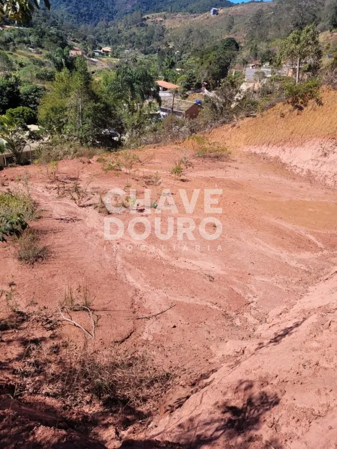 Imagem Terreno com 960m² para venda em Albuquerque, Teresópolis RJ