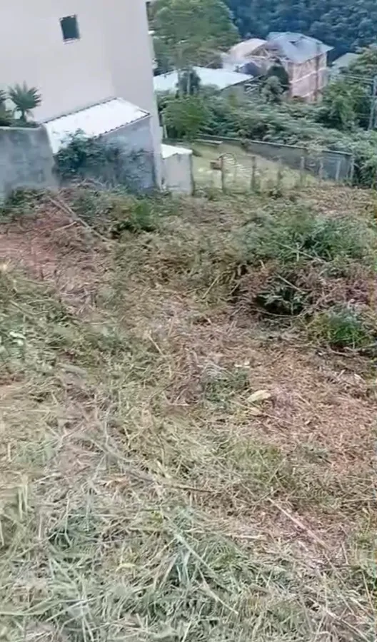 Imagem Terreno em Condomínio para Venda em Teresópolis / RJ no bairro Albuquerque