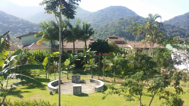 Imagem Excelente Casa em condomínio Fechado