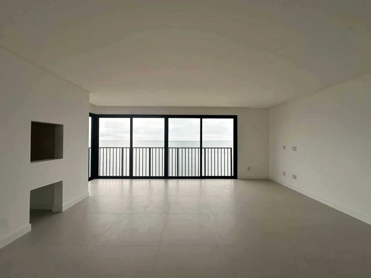 Imagem Apartamento à venda com 122m2 por R$ 2.690.000,00